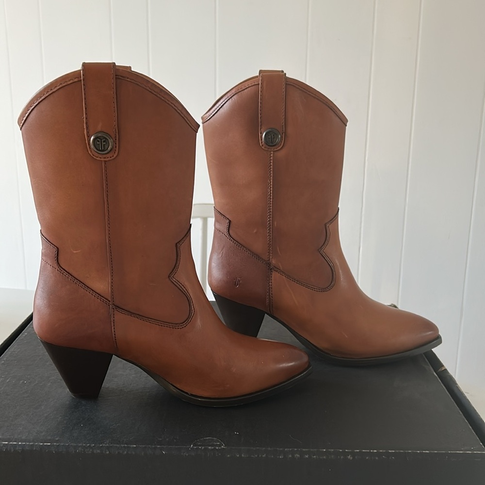 FRYE || JUNE WESTERN BOOT BRONZE SIZE 7